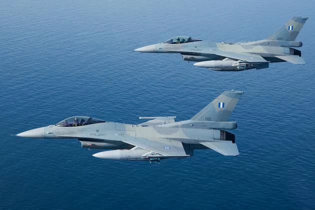 Αναβάθμιση F-16: Τι είπε ο ΥΕΘΑ για τα προβλήματα συνεργασίας του ASPIS II και των AESA